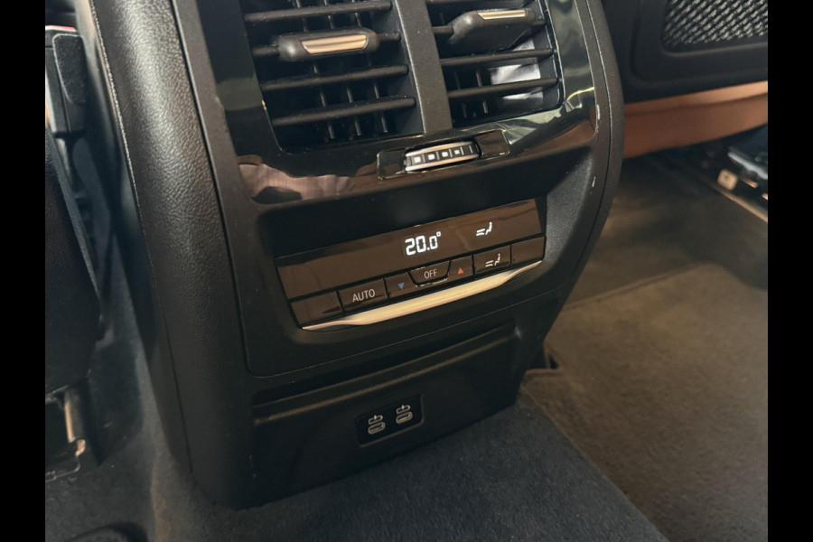 BMW X3 xDrive30e M SPORT | LEDER | PANORAMA | SAFETY PAKKET | HEAD UP | TREKHAAK |