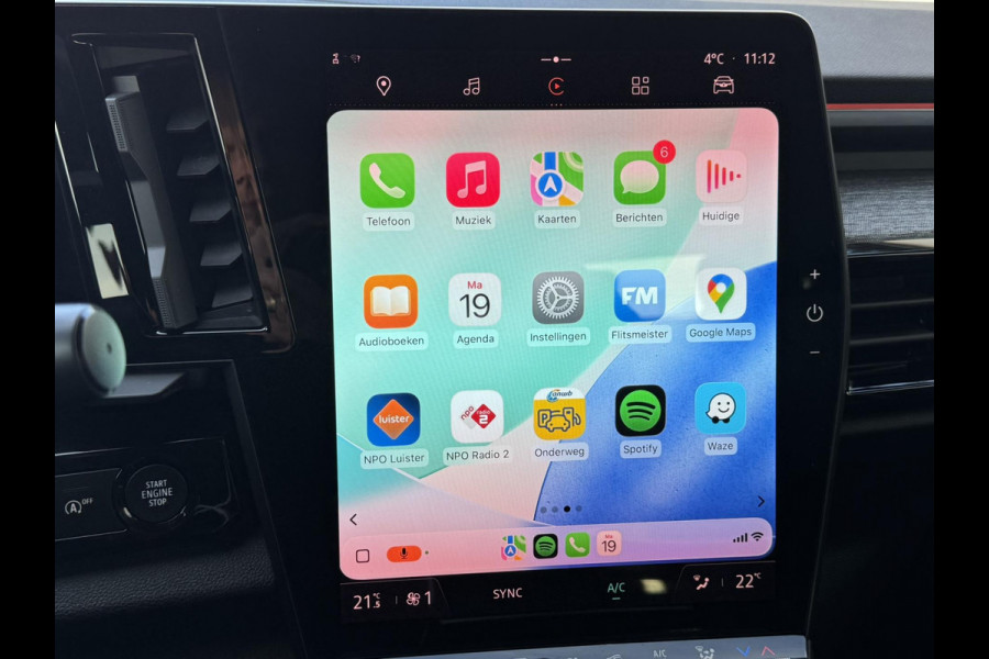 Renault Austral 1.2 mild hybrid Automaat Climate control Cruise control Navi Apple Android DAB Achteruitrijcamera