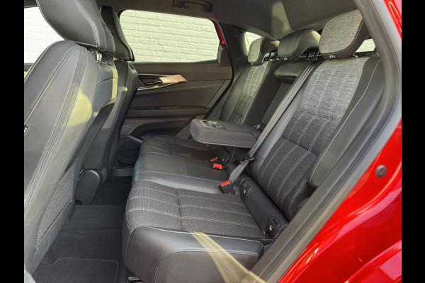 Renault Austral 1.2 mild hybrid Automaat Climate control Cruise control Navi Apple Android DAB Achteruitrijcamera