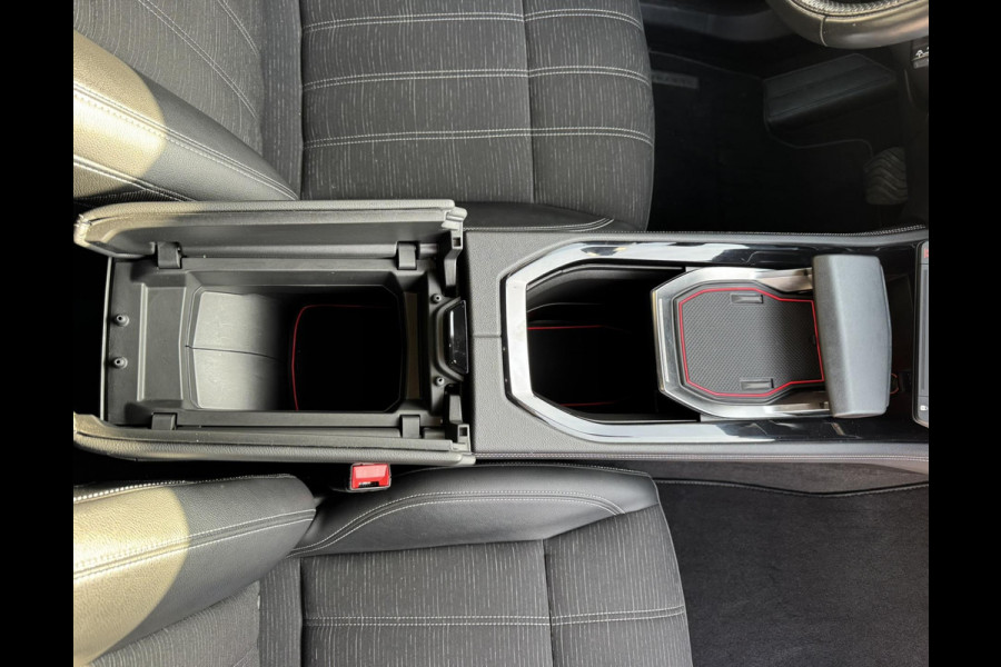 Renault Austral 1.2 mild hybrid Automaat Climate control Cruise control Navi Apple Android DAB Achteruitrijcamera