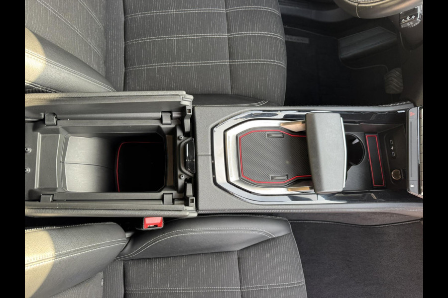 Renault Austral 1.2 mild hybrid Automaat Climate control Cruise control Navi Apple Android DAB Achteruitrijcamera