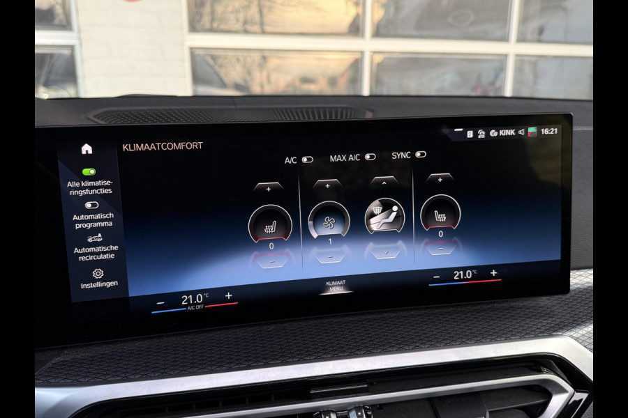 BMW 3-serie 320e M SPORT | 19 INCH VELGEN | PANORAMA | M SPORT REMMEN | TREKHAAK | ELEKTR. STOELEN MEMORY |