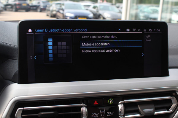 BMW iX3 High Executive 80 kWh / Trekhaak / Panoramadak / 360Camera / Head-up / Laser LED / Harman Kardon / ACC / Keyless / Dodehoek / DAB