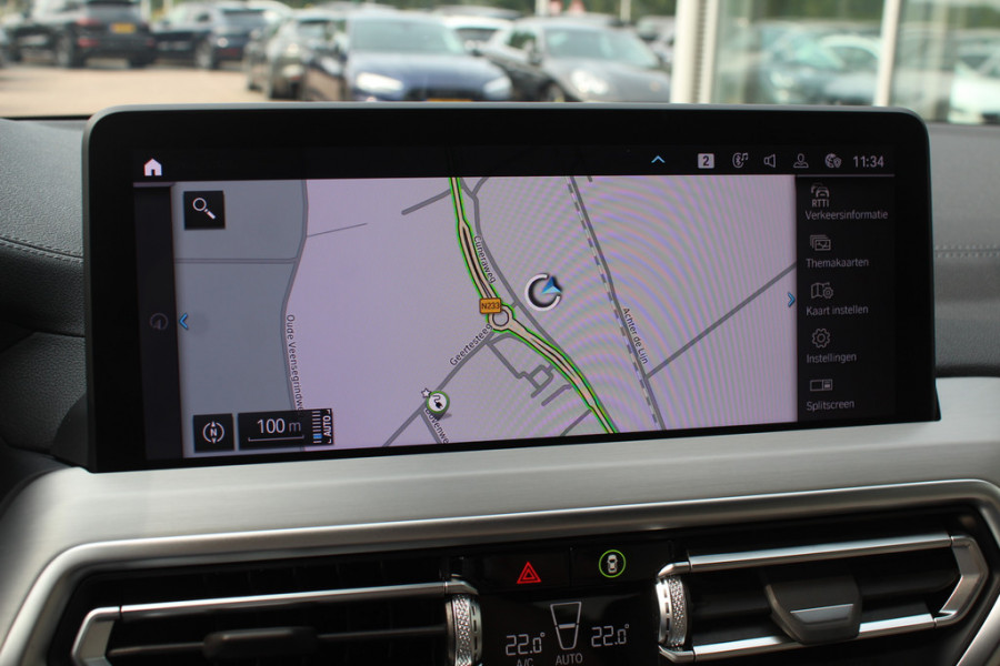 BMW iX3 High Executive 80 kWh / Trekhaak / Panoramadak / 360Camera / Head-up / Laser LED / Harman Kardon / ACC / Keyless / Dodehoek / DAB