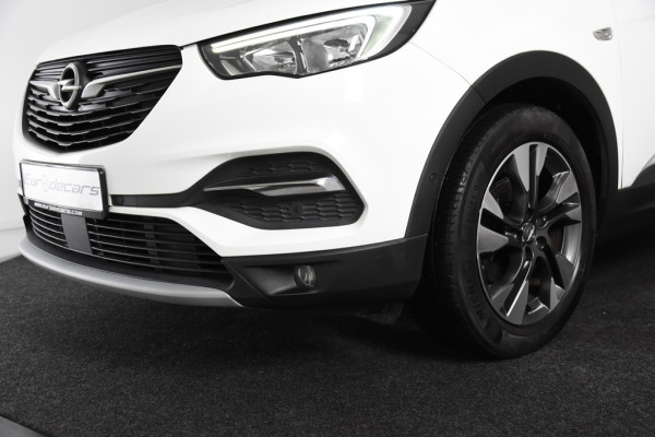 Opel Grandland X Innovation *1ste eigenaar*Leer*Navigatie*Camera*