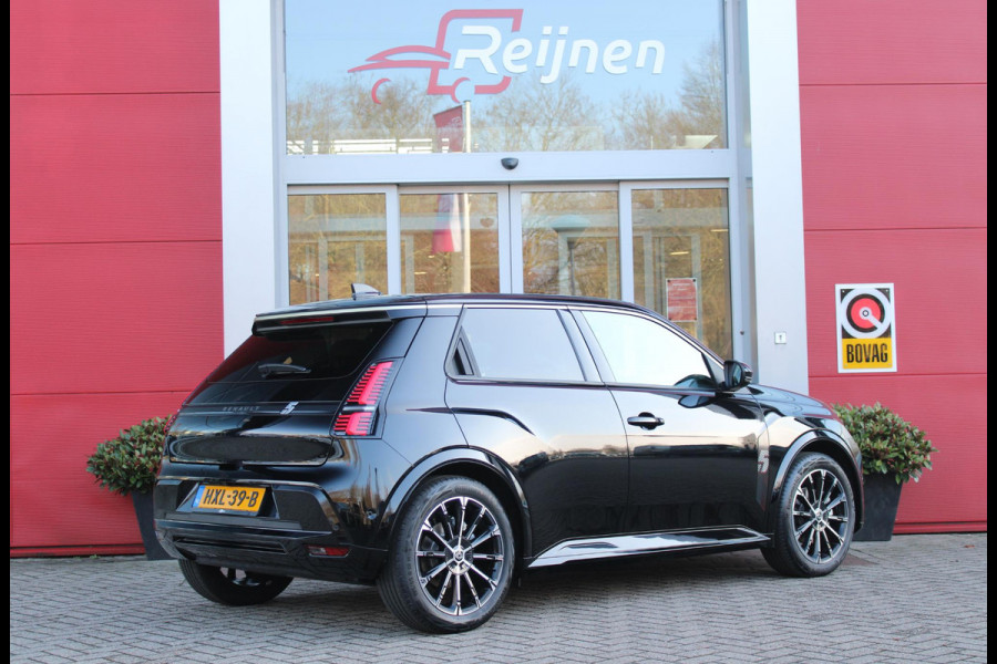 Renault 5 150PK COMFORT RANGE ICONIC CINQ 52 kWh | NAVIGATIE SYSTEEM MET GOOGLE INTERGRATIE | HARMAN KARDON PREMIUM AUDIO | FULL LED KOPLAMPEN MET MICRO-OPTICS EN FRANSE VLAG | 10"R-LINK MULTIMEDIA | 18"GRONO LICHTMETALEN VELGEN | WARM TITANIUM DAKLIJSTEN | ELEKTRISCH VERWARMDE VOOR STOELEN / STUUR | BESTUURDERSSTOEL MET ELEKTRISCH VERSTELBARE LENDESTEUN | AUTOMATISCH INPARKEREN | FLANK GUARD PROTECTION | ADAPTIEVE CRUISE CONTROL MET STOP & GO | ACHTERUITRIJCAMERA | PRIVATIE GLASS | SFEERVERLICHTING IN DIVERSE KLEUREN |