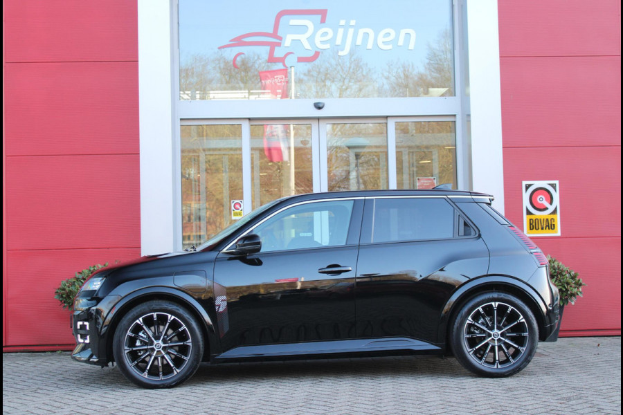 Renault 5 150PK COMFORT RANGE ICONIC CINQ 52 kWh | NAVIGATIE SYSTEEM MET GOOGLE INTERGRATIE | HARMAN KARDON PREMIUM AUDIO | FULL LED KOPLAMPEN MET MICRO-OPTICS EN FRANSE VLAG | 10"R-LINK MULTIMEDIA | 18"GRONO LICHTMETALEN VELGEN | WARM TITANIUM DAKLIJSTEN | ELEKTRISCH VERWARMDE VOOR STOELEN / STUUR | BESTUURDERSSTOEL MET ELEKTRISCH VERSTELBARE LENDESTEUN | AUTOMATISCH INPARKEREN | FLANK GUARD PROTECTION | ADAPTIEVE CRUISE CONTROL MET STOP & GO | ACHTERUITRIJCAMERA | PRIVATIE GLASS | SFEERVERLICHTING IN DIVERSE KLEUREN |