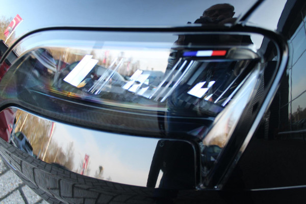 Renault 5 150PK COMFORT RANGE ICONIC CINQ 52 kWh | NAVIGATIE SYSTEEM MET GOOGLE INTERGRATIE | HARMAN KARDON PREMIUM AUDIO | FULL LED KOPLAMPEN MET MICRO-OPTICS EN FRANSE VLAG | 10"R-LINK MULTIMEDIA | 18"GRONO LICHTMETALEN VELGEN | WARM TITANIUM DAKLIJSTEN | ELEKTRISCH VERWARMDE VOOR STOELEN / STUUR | BESTUURDERSSTOEL MET ELEKTRISCH VERSTELBARE LENDESTEUN | AUTOMATISCH INPARKEREN | FLANK GUARD PROTECTION | ADAPTIEVE CRUISE CONTROL MET STOP & GO | ACHTERUITRIJCAMERA | PRIVATIE GLASS | SFEERVERLICHTING IN DIVERSE KLEUREN |