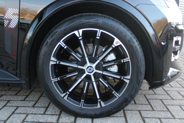 Renault 5 150PK COMFORT RANGE ICONIC CINQ 52 kWh | NAVIGATIE SYSTEEM MET GOOGLE INTERGRATIE | HARMAN KARDON PREMIUM AUDIO | FULL LED KOPLAMPEN MET MICRO-OPTICS EN FRANSE VLAG | 10"R-LINK MULTIMEDIA | 18"GRONO LICHTMETALEN VELGEN | WARM TITANIUM DAKLIJSTEN | ELEKTRISCH VERWARMDE VOOR STOELEN / STUUR | BESTUURDERSSTOEL MET ELEKTRISCH VERSTELBARE LENDESTEUN | AUTOMATISCH INPARKEREN | FLANK GUARD PROTECTION | ADAPTIEVE CRUISE CONTROL MET STOP & GO | ACHTERUITRIJCAMERA | PRIVATIE GLASS | SFEERVERLICHTING IN DIVERSE KLEUREN |