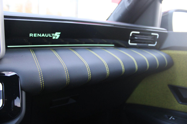 Renault 5 150PK COMFORT RANGE ICONIC CINQ 52 kWh | NAVIGATIE SYSTEEM MET GOOGLE INTERGRATIE | HARMAN KARDON PREMIUM AUDIO | FULL LED KOPLAMPEN MET MICRO-OPTICS EN FRANSE VLAG | 10"R-LINK MULTIMEDIA | 18"GRONO LICHTMETALEN VELGEN | WARM TITANIUM DAKLIJSTEN | ELEKTRISCH VERWARMDE VOOR STOELEN / STUUR | BESTUURDERSSTOEL MET ELEKTRISCH VERSTELBARE LENDESTEUN | AUTOMATISCH INPARKEREN | FLANK GUARD PROTECTION | ADAPTIEVE CRUISE CONTROL MET STOP & GO | ACHTERUITRIJCAMERA | PRIVATIE GLASS | SFEERVERLICHTING IN DIVERSE KLEUREN |