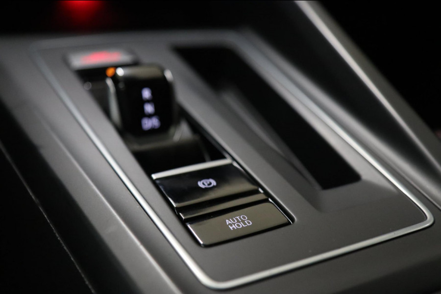 Volkswagen Golf 2.0 TSI GTI 45 JAHRE CLUBSPORT AKRA/NURBURGRING/PANO/CARPLAY/IQ-LIGHT/VOLL