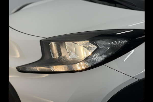 Toyota Aygo X 1.0 VVT-i Automaat Pulse | Navigatie | Apple Carplay/Android Auto | Camera | 17" Lichtmetalen Velgen | Climate Control | Adaptive Cruise Control | Two Tone