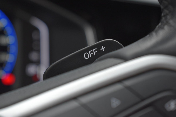 Volkswagen Polo 1.0 TSI R-Line DSG IQ LED Clima Virtual Carplay