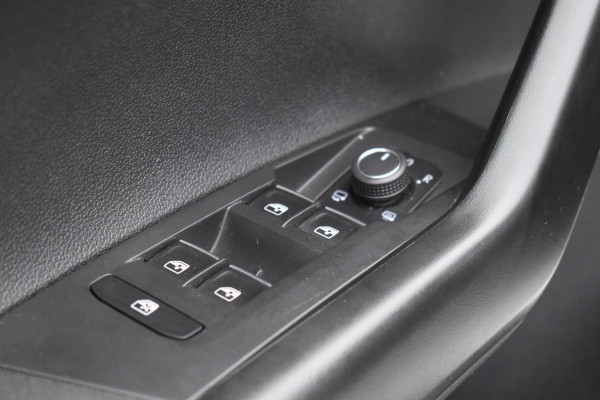 Volkswagen Polo 1.0 TSI R-Line DSG IQ LED Clima Virtual Carplay