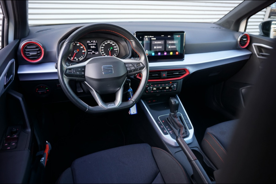 Seat Arona 110PK TSI FR AUTOMAAT | SPORTIEF | 17" LM VELGEN