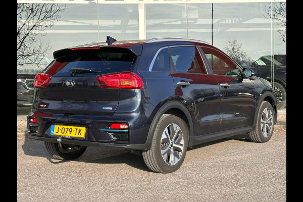 Kia e-Niro ExecutiveLine 64 kWh | SOH: 95.7% | 3 Fase | Trekhaak | Leder | Adaptive Cc | Blindspot | Memory-seat |