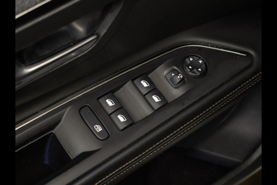 Peugeot 5008 1.2 PureTech GT-Line Sport (APPLE CARPLAY,NAVI,CAMERA,CLIMATE,CRUISE,LED,GETINT,SPORTSTOELEN,LM VELGEN,NETTE STAAT