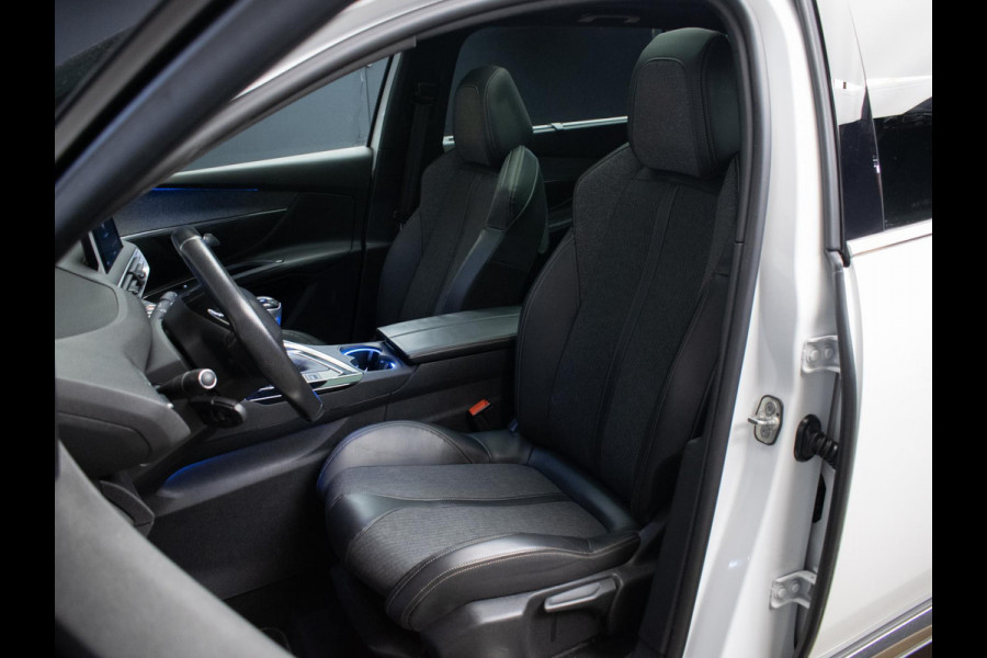 Peugeot 5008 1.2 PureTech GT-Line Sport (APPLE CARPLAY,NAVI,CAMERA,CLIMATE,CRUISE,LED,GETINT,SPORTSTOELEN,LM VELGEN,NETTE STAAT