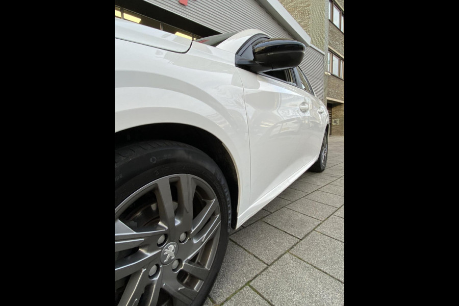 Peugeot 208 1.2 PureTech Active Pack 27.000 KM - Apple CarPlay / Navigatie I Airco I LED I Sport velgen I Dealer onderhouden