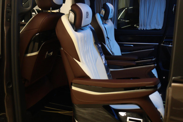 Mercedes-Benz V-Klasse 250d 4-MATIC Extra Lang Avantgarde Edition VIP/360CAM/LANEASSIST/STOEVERWARMING/VOL