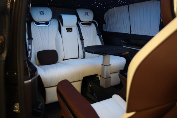 Mercedes-Benz V-Klasse 250d 4-MATIC Extra Lang Avantgarde Edition VIP/360CAM/LANEASSIST/STOEVERWARMING/VOL