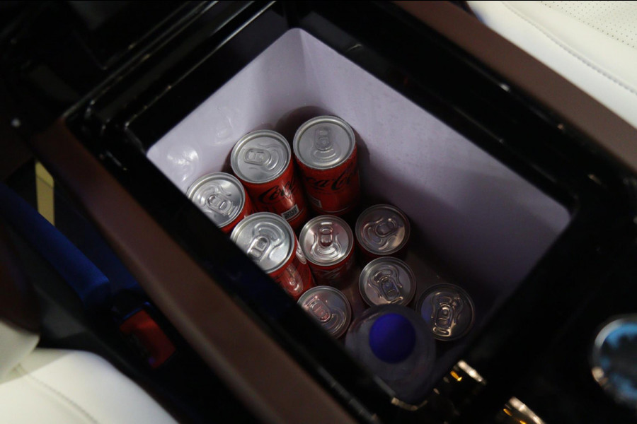 Mercedes-Benz V-Klasse 250d 4-MATIC Extra Lang Avantgarde Edition VIP/360CAM/LANEASSIST/STOEVERWARMING/VOL