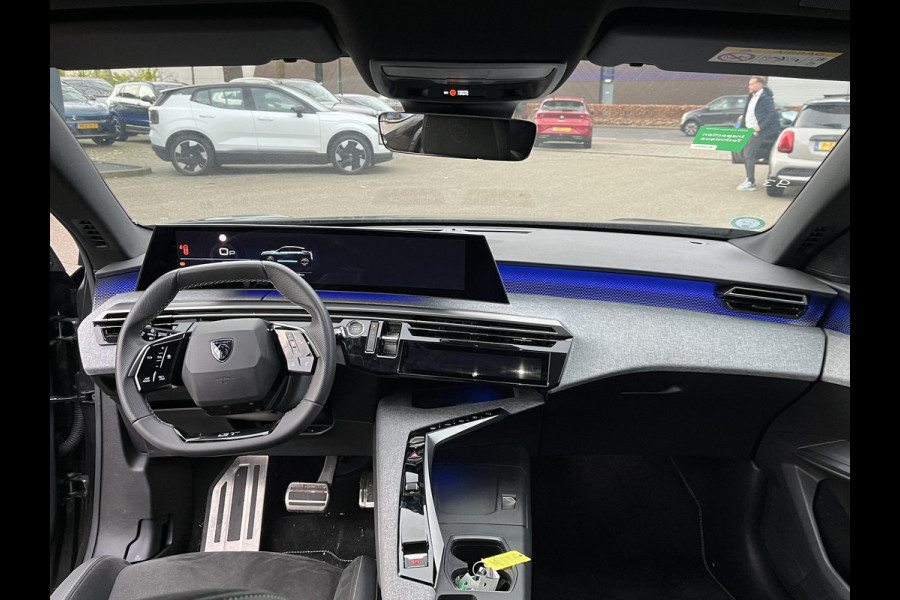 Peugeot E 3008 GT Avantage 210 73 kWh WARMTEPOMP | DODE HOEKCENSOR | DEALER ONDERHOUDEN | BTW VERREKENBAAR | RIJKLAARPRIJS incl. 12mnd BOVAG | 100% ongeval verleden vrij.