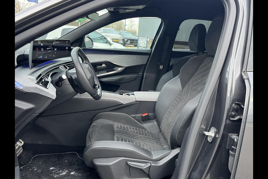 Peugeot E 3008 GT Avantage 210 73 kWh WARMTEPOMP | DODE HOEKCENSOR | DEALER ONDERHOUDEN | BTW VERREKENBAAR | RIJKLAARPRIJS incl. 12mnd BOVAG | 100% ongeval verleden vrij.