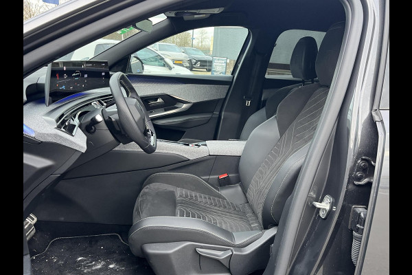 Peugeot E 3008 GT Avantage 210 73 kWh WARMTEPOMP | DODE HOEKCENSOR | DEALER ONDERHOUDEN | BTW VERREKENBAAR | RIJKLAARPRIJS incl. 12mnd BOVAG | 100% ongeval verleden vrij.