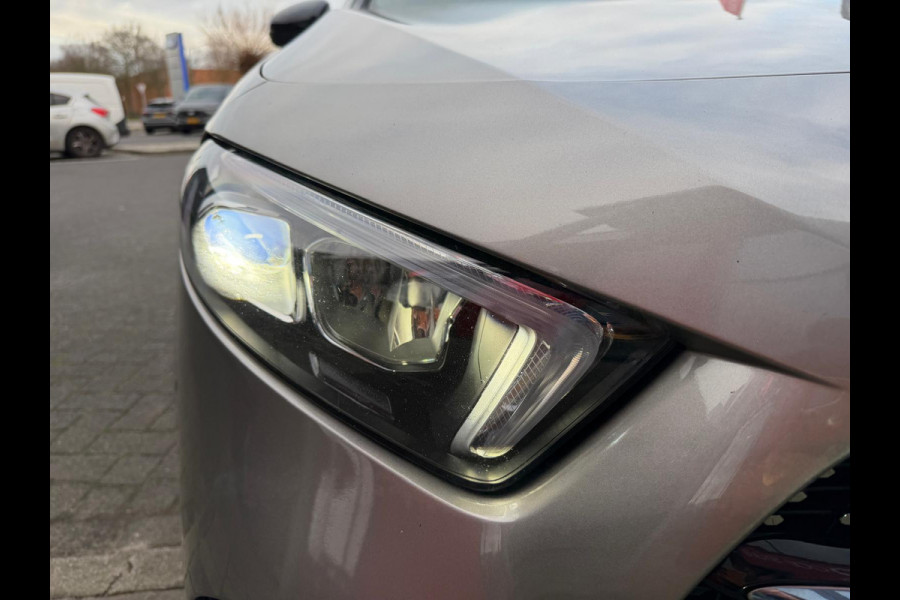 Mercedes-Benz A-Klasse 250 e AMG /Panorama/ Memory