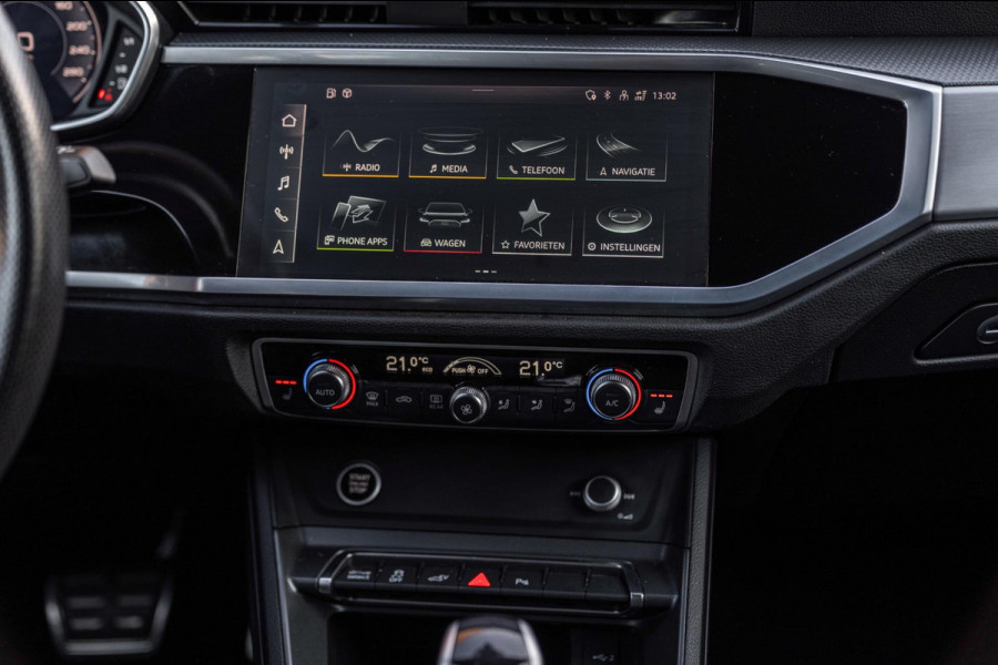 Audi Q3 45 TFSI e S Edition 245 PK 3x S-Line ACC Ambiance Black Optic Keyless Camera 19''