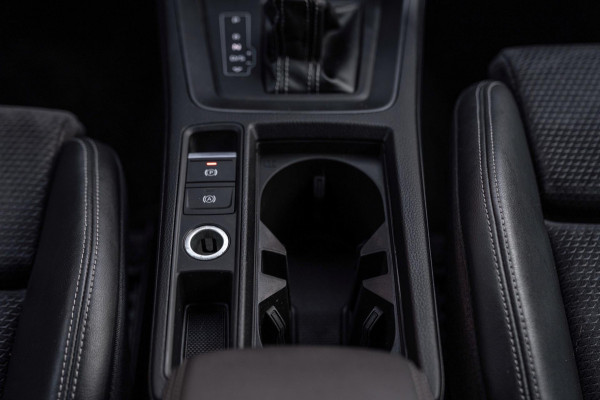 Audi Q3 45 TFSI e S Edition 245 PK 3x S-Line ACC Ambiance Black Optic Keyless Camera 19''