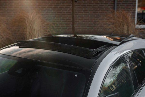 Mercedes-Benz CLA-Klasse Shooting Brake 250 e AMG Night Pakket Pano Leder Widescreen Stoelverwarming Camera 18''