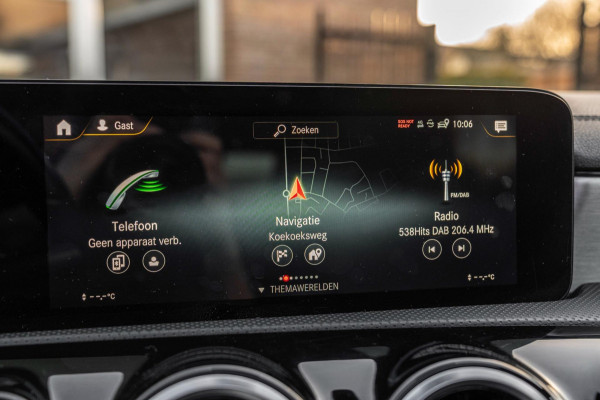 Mercedes-Benz CLA-Klasse Shooting Brake 250 e AMG Night Pakket Pano Leder Widescreen Stoelverwarming Camera 18''