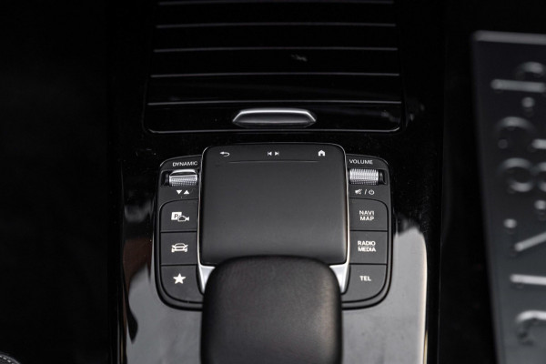 Mercedes-Benz CLA-Klasse Shooting Brake 250 e AMG Night Pakket Pano Leder Widescreen Stoelverwarming Camera 18''
