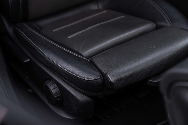 Mercedes-Benz CLA-Klasse Shooting Brake 250 e AMG Night Pakket Pano Leder Widescreen Stoelverwarming Camera 18''