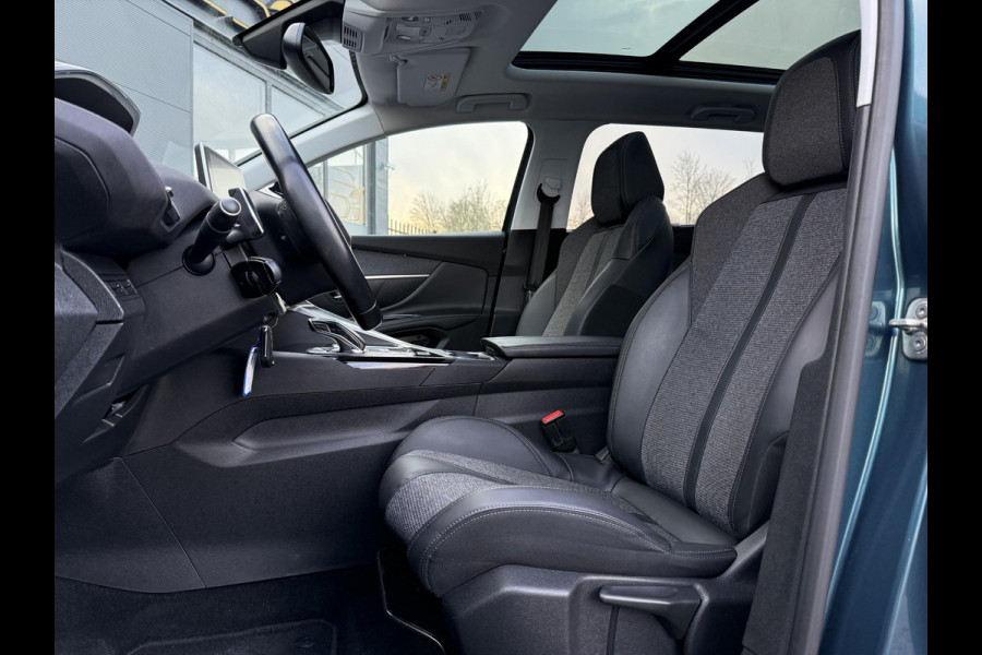 Peugeot 5008 1.2 PureTech Allure 1e Eigenaar,7 Persoons,Afn.Trekhaak,360° Camera,Pano,Apple Carplay/Android Auto,Navi,Clima,Cruise,Halfleder,N.A.P,Dealer Onderhouden,Pdc V+A,Lm velgen Extra,N.A.P,Nieuwe Apk Bij Aflevering