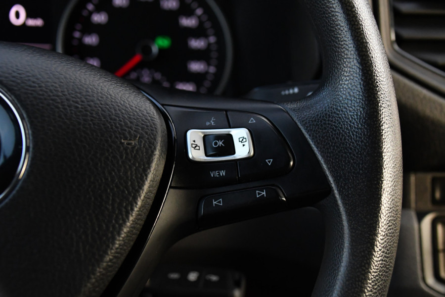 Volkswagen Crafter 2.0 TDI L3H2 Highline PB Edition Adaptieve Cruise, Camera, Carplay, LED, 177pk, Automaat, Voorruit verwarming, Sensoren, Trekhaak, Uniek!