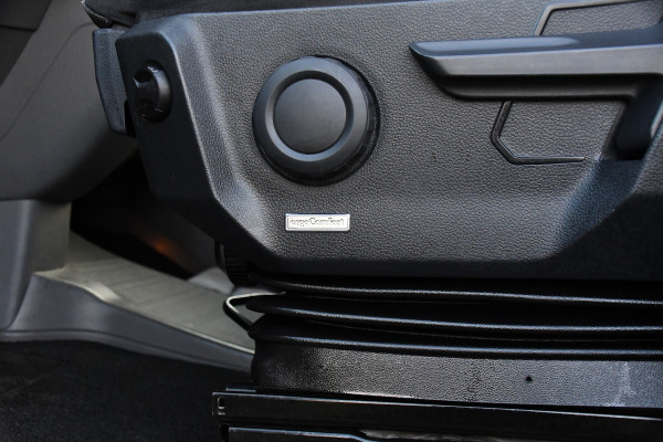 Volkswagen Crafter 2.0 TDI L3H2 Highline PB Edition Adaptieve Cruise, Camera, Carplay, LED, 177pk, Automaat, Voorruit verwarming, Sensoren, Trekhaak, Uniek!