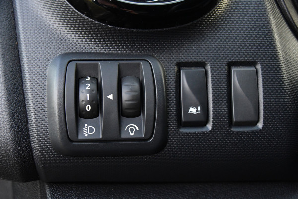 Opel Vivaro 1.6 CDTI L2H1 Sport Black Edition Camera, Cruise, 125pk, Multimedia, Trekhaak, LED, Sensoren, Trekhaak, Uniek!