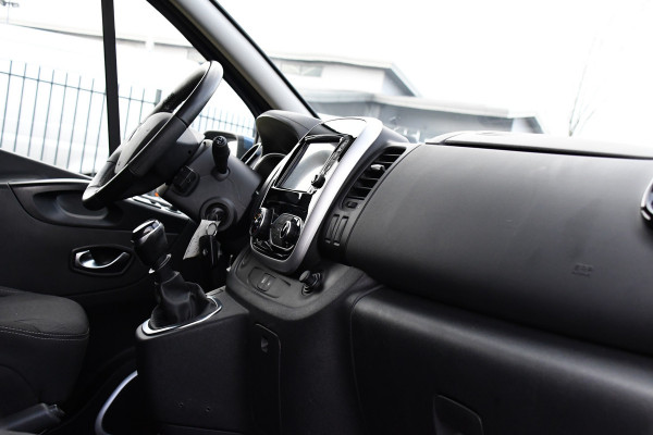 Renault Trafic 2.0 dCi 145 T29 L2H1 DC Luxe PB Edition Camera, Cruise, Carplay, Clima, 145pk, NAVI, Trekhaak, Multimedia, LED, Uniek!