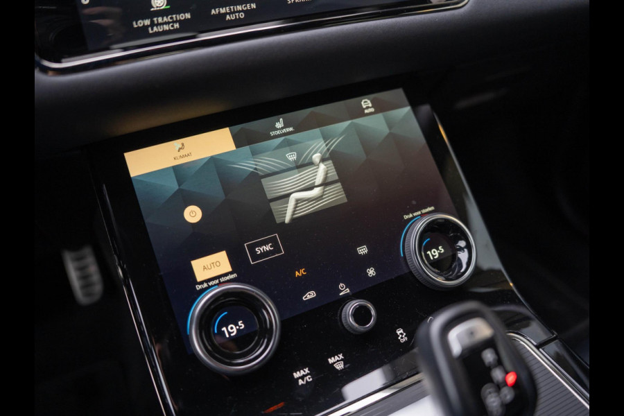 Land Rover Range Rover Evoque 1.5 P300e AWD R-Dynamic SE / 360 camera / Pano / Memory / Keyless