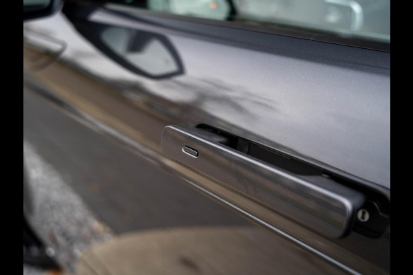 Land Rover Range Rover Evoque 1.5 P300e AWD R-Dynamic SE / 360 camera / Pano / Memory / Keyless