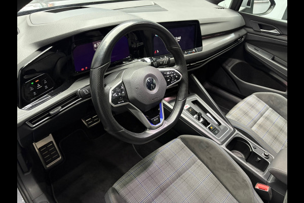 Volkswagen Golf 8 GTE 1.4 eHybrid 2021