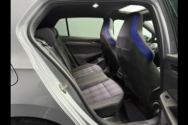 Volkswagen Golf 8 GTE 1.4 eHybrid 2021