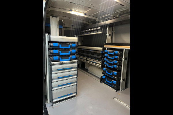 Volkswagen Crafter Automaat DSG Servicewagen 35 2.0 TDI 140pk euro6 L3H2 oude L2H1 Highline 3Persoons, Sortimo, RIJKLAARPRIJS