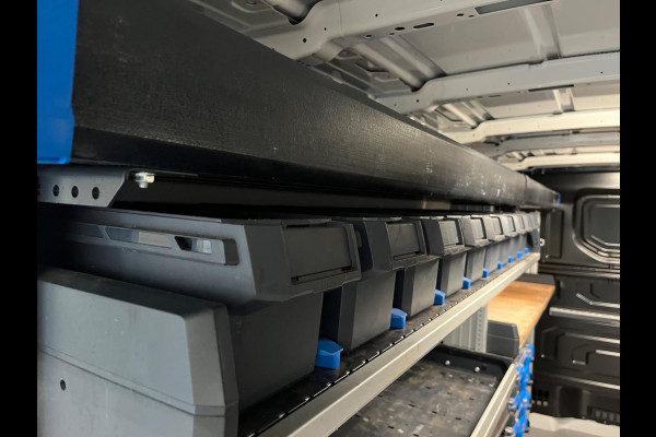 Volkswagen Crafter Automaat DSG Servicewagen 35 2.0 TDI 140pk euro6 L3H2 oude L2H1 Highline 3Persoons, Sortimo, RIJKLAARPRIJS