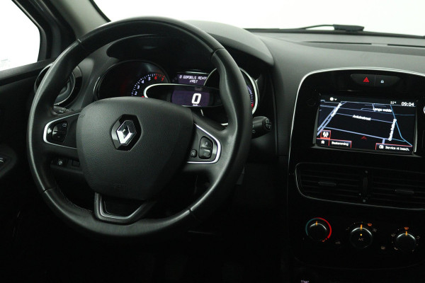 Renault Clio Estate 0.9 TCe Limited (TREKHAAK, NAVIGATIE, CAMERA, PARKEERSENSOREN, BLUETOOTH, CRUISE CONTROL)