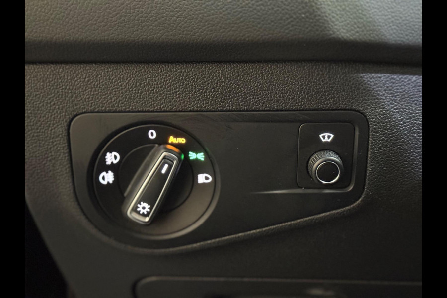 Volkswagen Tiguan 2.0 TSI 4Motion Highline Business R | Pano | Trekhaak | 360 Camera | Akrapovic | Leer | memory | Keyless