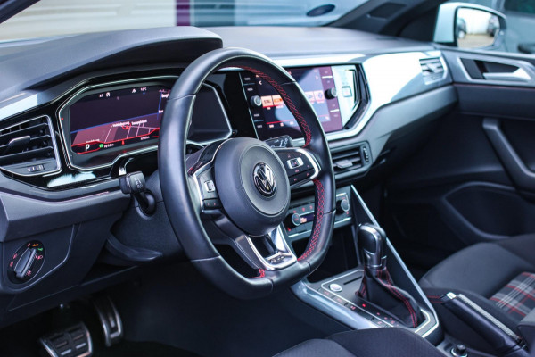 Volkswagen Polo 2.0 TSI GTI *Pano*DCC*Led*Camera*Keyless*